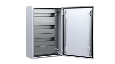 Modulær effektbryter for PT-skap